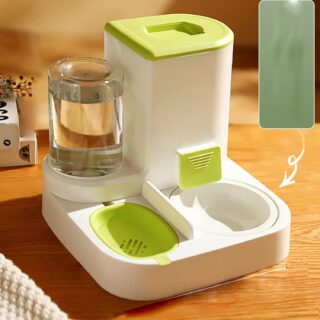 water and food dispenser cats
